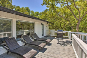 Lake Texoma Escape with Private Balcony and Grill